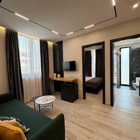 Twins Hotel Vlore Ngoại thất bức ảnh