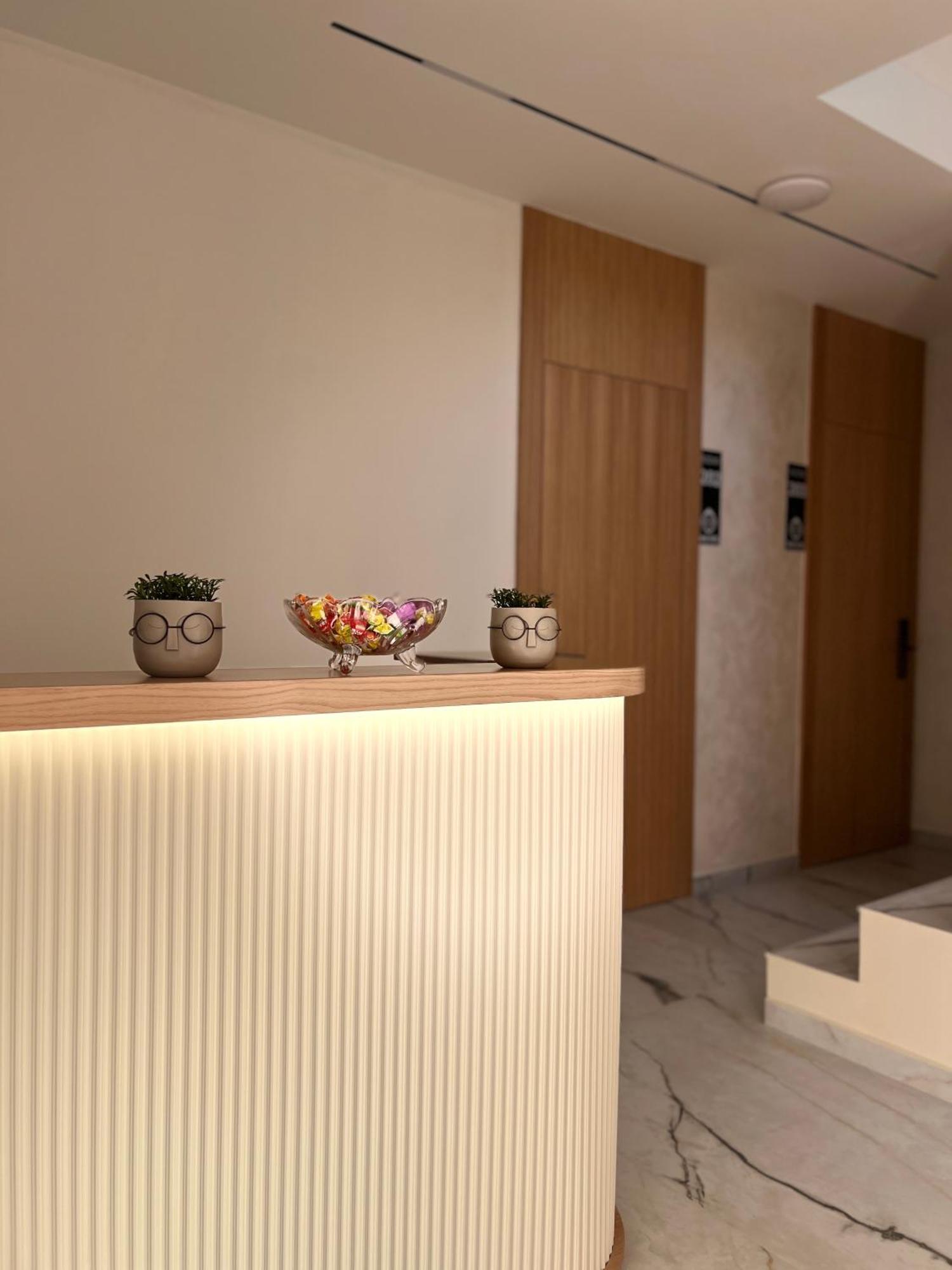 Twins Hotel Vlore Ngoại thất bức ảnh