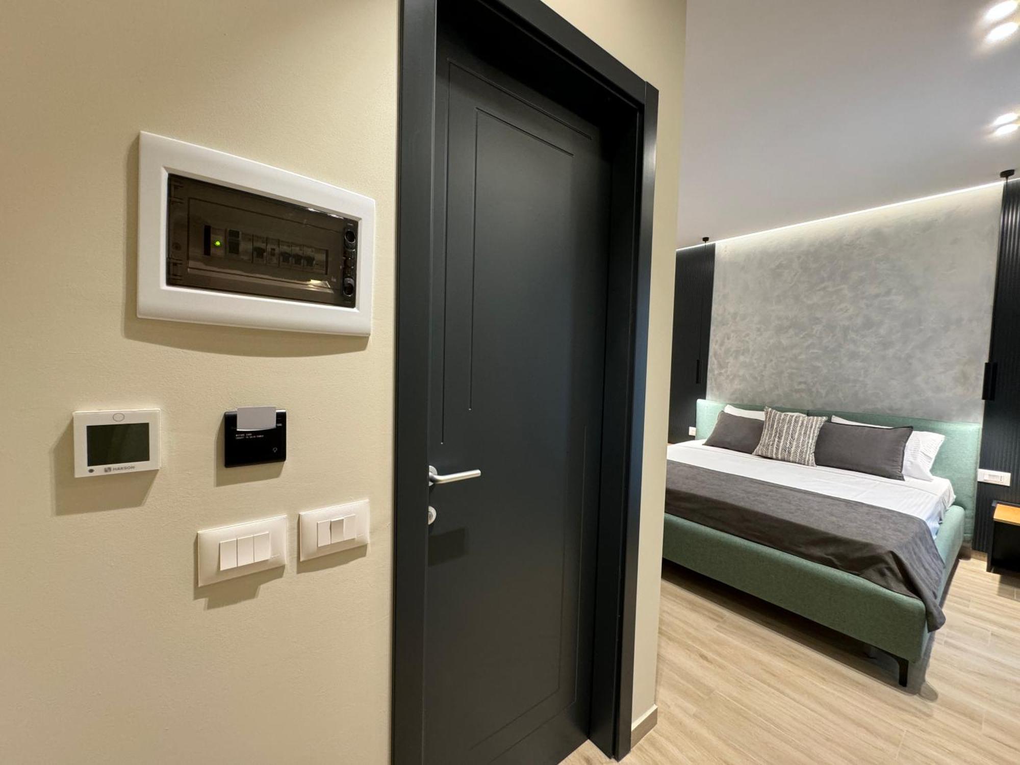 Twins Hotel Vlore Ngoại thất bức ảnh