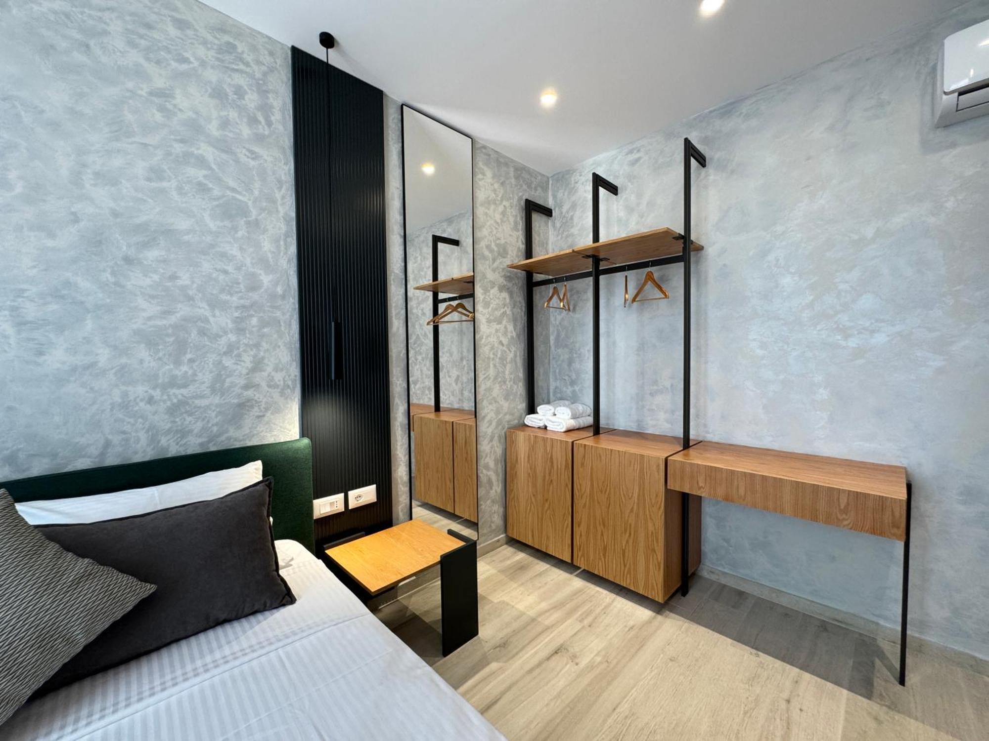 Twins Hotel Vlore Ngoại thất bức ảnh