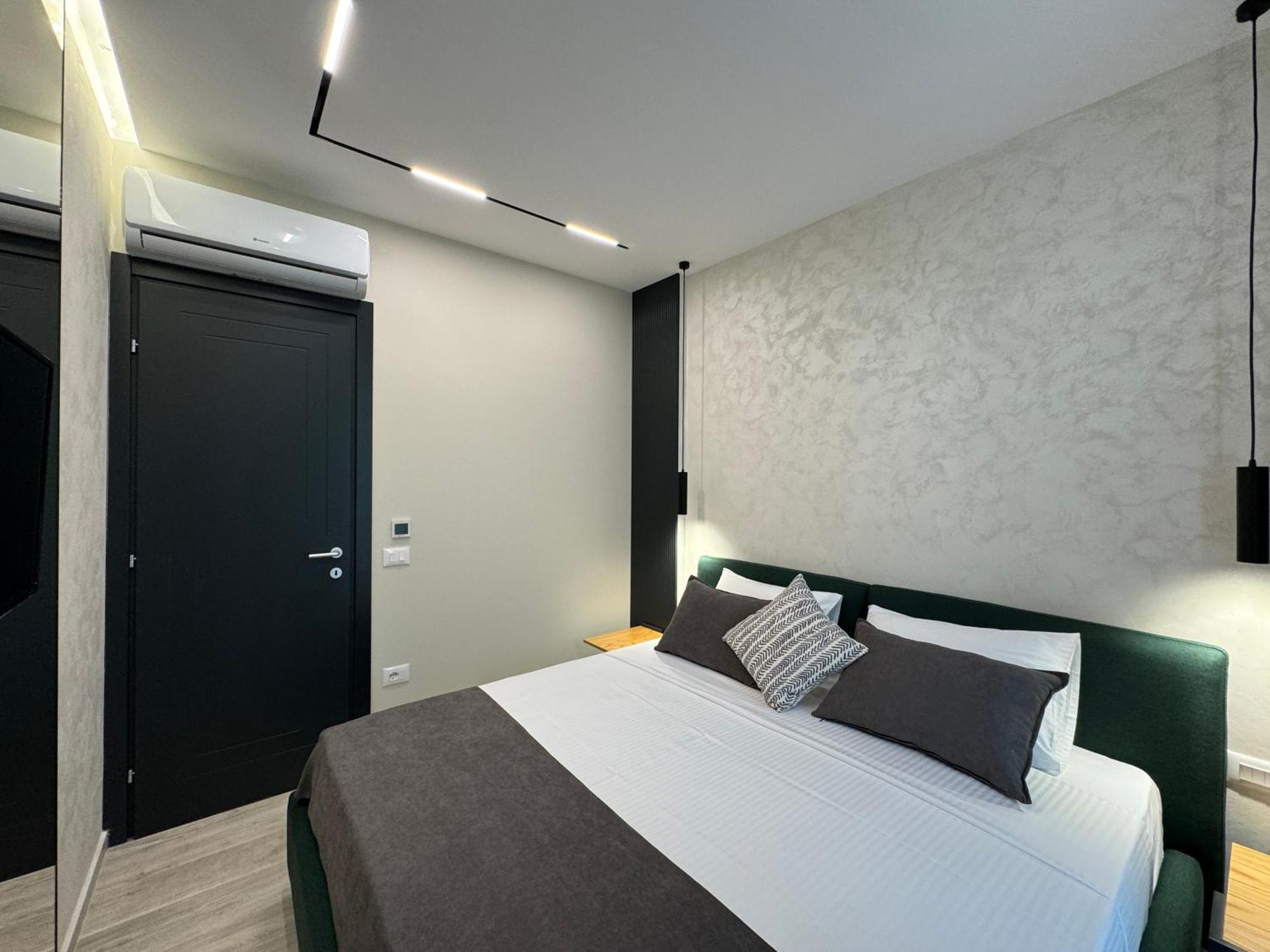 Twins Hotel Vlore Ngoại thất bức ảnh